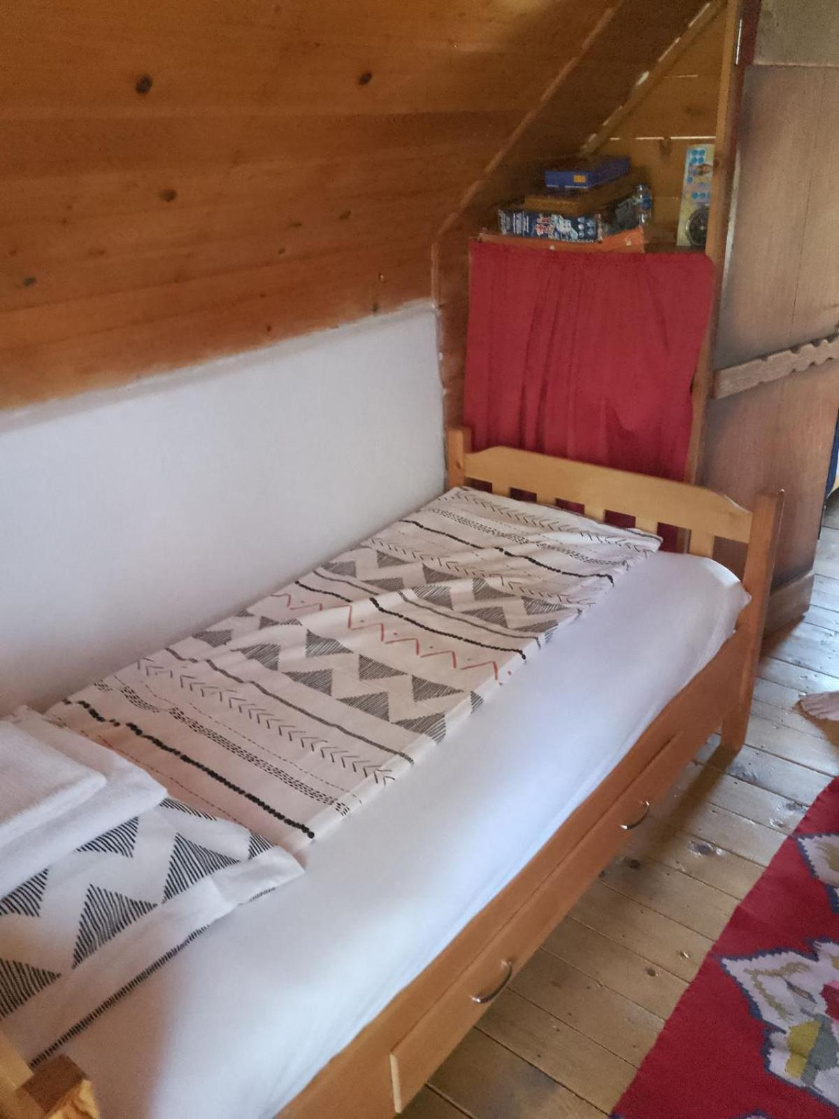 Apartmani Planinska Kuca, Jagodnja Krupanj Luaran gambar