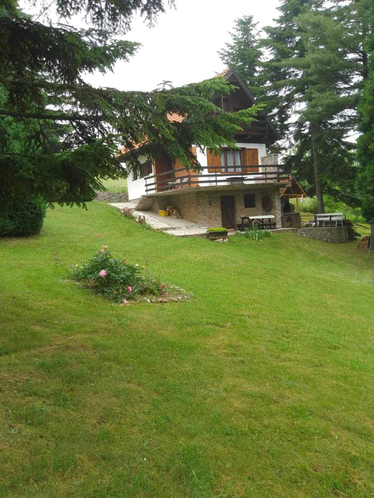 Apartmani Planinska Kuca, Jagodnja Krupanj Luaran gambar