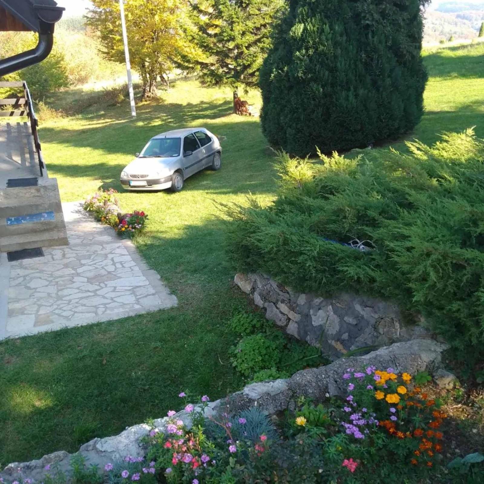 Apartmani Planinska Kuca, Jagodnja Krupanj Luaran gambar